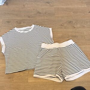 Women's Black & White Striped Short Sleeve Set